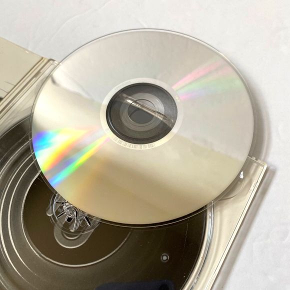 New Invisible Joy Kontakt CD 674840-0707-2-3 Pre-owned Clean - Picture 4 of 6